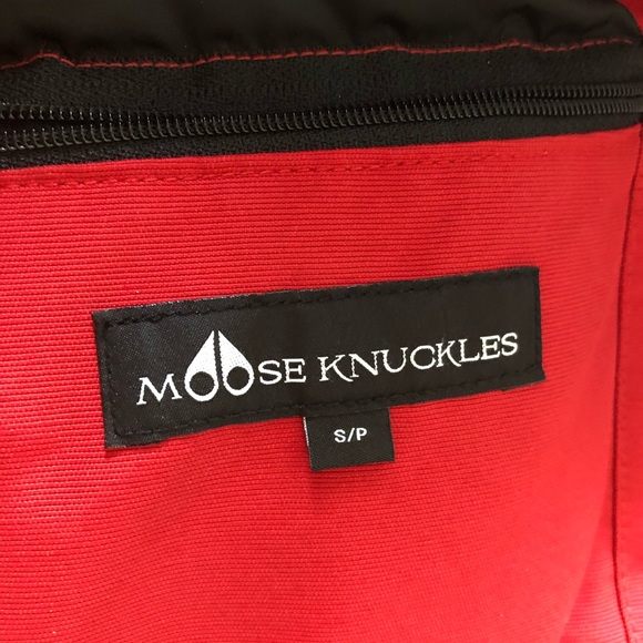Moose Knuckles Red Ski & Snow Jacket - Picture 7 of 11